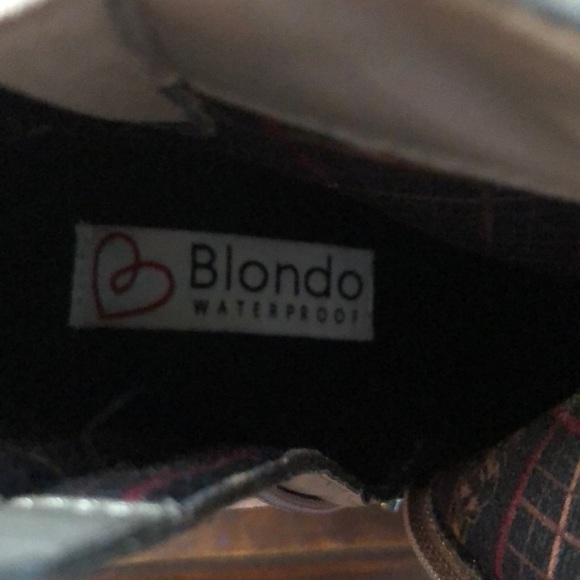 Blondo waterproof ankle booties - Picture 5 of 5